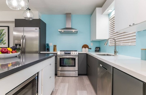 Deerfield Beach Condo | Modern Beach Villa 1 Locate Between Boca Raton &Deerfield Beach