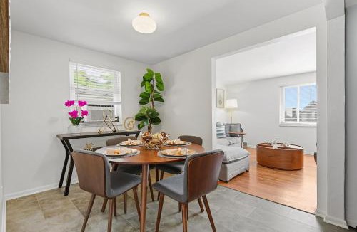 Bellevue Apartment | Modern Bellevue Retreat 10 Min to Downtown