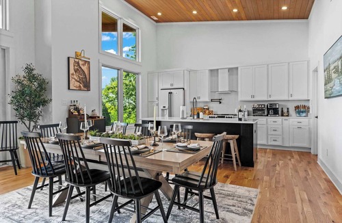 Hedgesville Ski Chalet | Modern Design w/Hot Tub, Sauna, Dome & Game Room