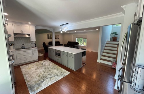 Poughkeepsie House | Modern Getaway Retreat House on 2 Acres