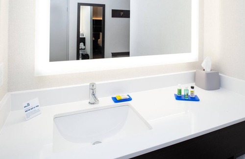 Dent Hotel | Modern Guest Room w/Spacious Layout + Relaxing Bathtub for a Comfortable Stay
