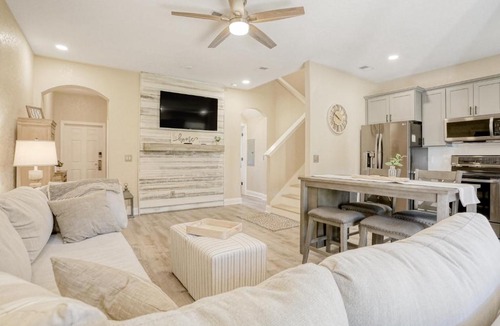 Regal Palms House | Modern Luxury at Regal Palms Resort