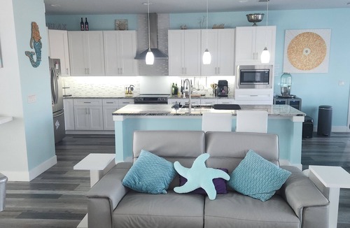 Long Meadow Villa | Modern luxury meets Florida living in Rotonda — heated saltwater pool included!