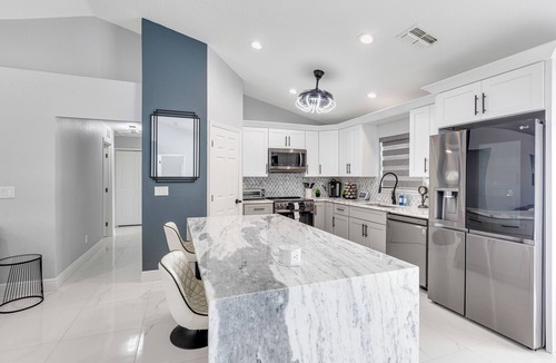 Diplomat House | Modern Luxury Retreat with Pool, Tesla Charger & Smart Features - 4BR