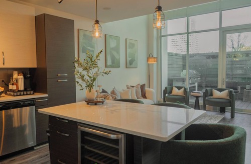 SoNo Apartment | Modern Organic Luxury Loft - Downtown Atlanta