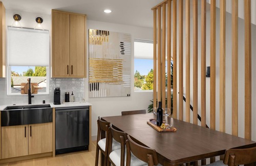 South Delridge House | Modern, spacious home in West Seattle—perfect for work, play, or getaway.