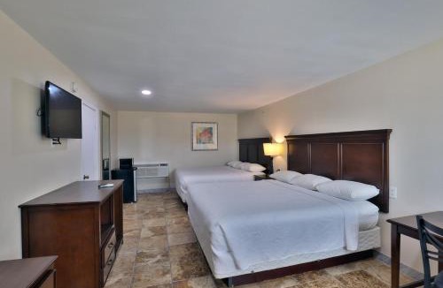 Corpus Christi Hotel | Monterrey Motel Padre Island, Corpus Christi BY OYO