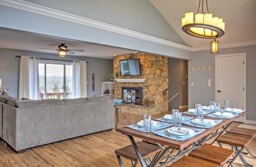 Mill Springs House | Monticello Home w/Multi-Level Deck on 2 Acres!