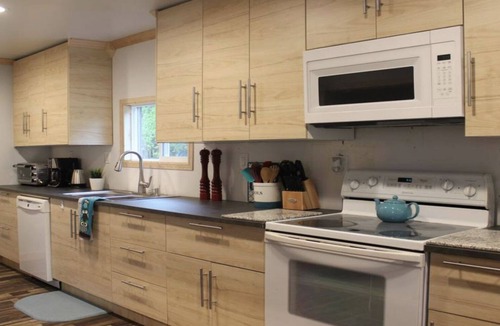 Island Park Cabin | Moose Tracks Cabin, close to Yellowstone, WIFI