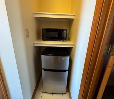 Lake George Hotel | Motel 6 Lake George, NY Adirondacks