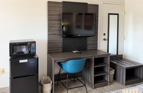 Aquia Harbour Hotel | Motel 6 Stafford, VA - Quantico