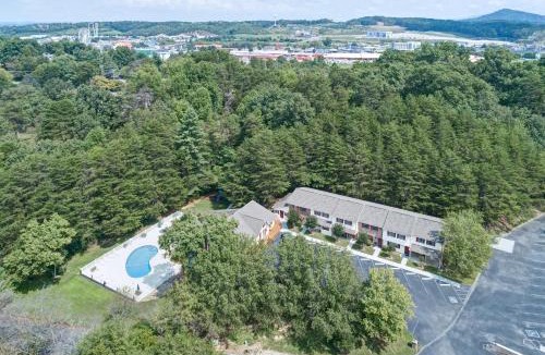 Pigeon Forge Resort | Mountain Meadows