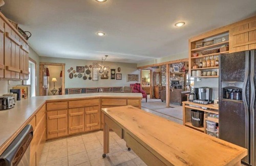 Florissant Cabin | Mountain Top Luxury Lodge with Stunning Views