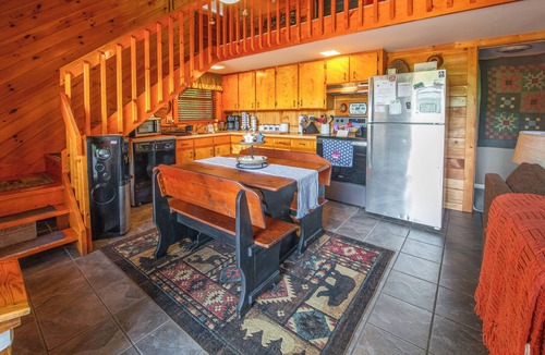 Almond Cabin | Mountain Views | Hot Tub | Near Bryson City