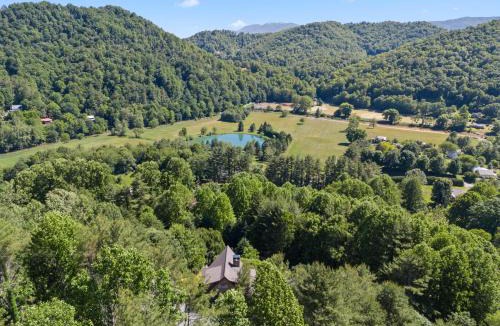 Sugar Grove House | Mountaineer Manor