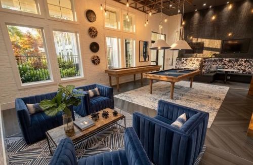 Matthews Apartment | Must Be Nice in Charlotte