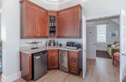 North Topsail Beach House | N. Topsail Family-Oriented Beachfront Home Within Walking Distance to Pool