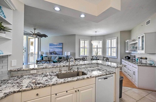 Vanderbilt Beach Condo | Naples Escape in Regatta w/Resort Amenities!