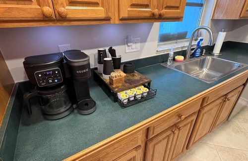 Palm River Estates House | Naples Retreat - 3bdrm/2bath Heated Pool/Hot Tub/Outdoor Kitchen/Great Location