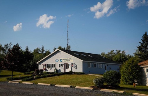 Trenton Resort | Narrows Too Camping Resort Cabin 4