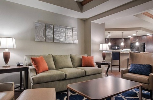 National Harbor Hotel | National Harbor | Pool & DC Access | 3BR Sleeps 10