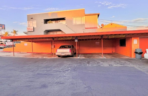 El Cerrito Hotel | Navajo Lodge