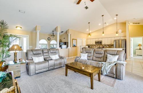 White Marsh House | Near Golf & Beaches: Luxe Home in Rotonda West!