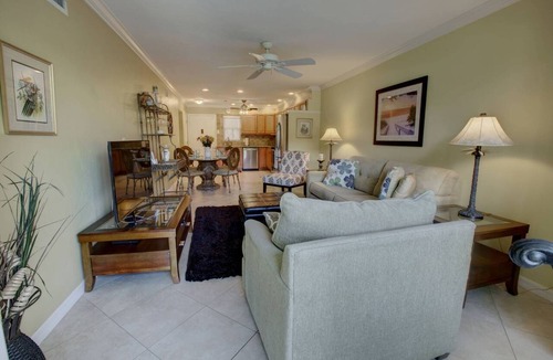 Siesta Key Condo | Near Siesta Beach, Heated Pool w/BBQ, Parking, Dog Friendly, Boat Dock