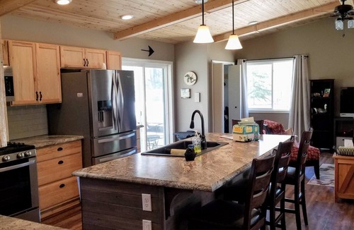 Rapid City House | NEW 2017 cottage on private, secluded 10 wooded acres 2 mi. from TORCH LAKE