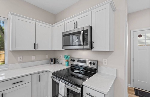 High Point House | New House! Close to HPU & HPMKT