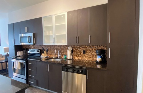 Radnor - Fort Myer Heights Apartment | NEW Listing 1BR- onsite garage parking included-tons of amenities & close to DC