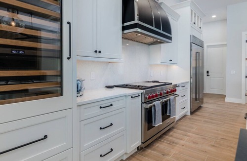 Pelican House | New! Luxury Cape Coral Villa w/Pool, Spa & Dock