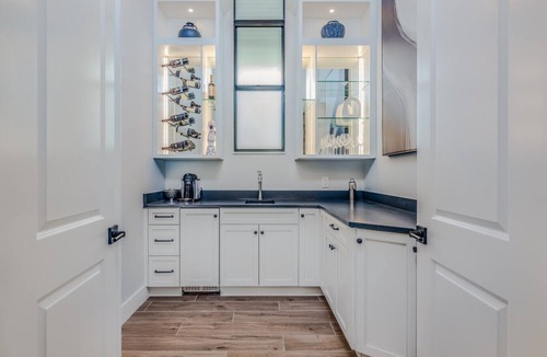Pelican House | New! Luxury Cape Coral Villa w/Pool, Spa & Dock