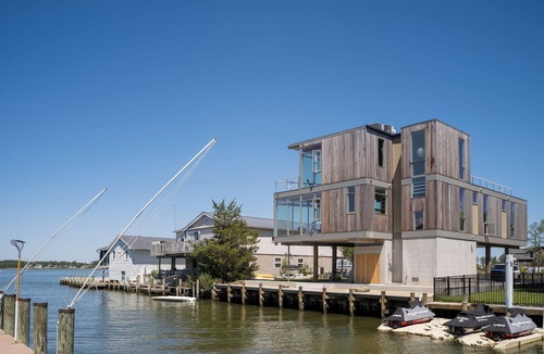 Ocean View House | New Modernist Waterfront Home, Private Dock, Sleeps 10, Near Bethany Beach