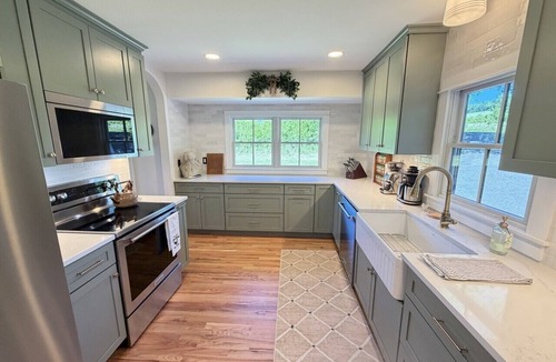Rippon House | New - The Farmhouse at 1702!