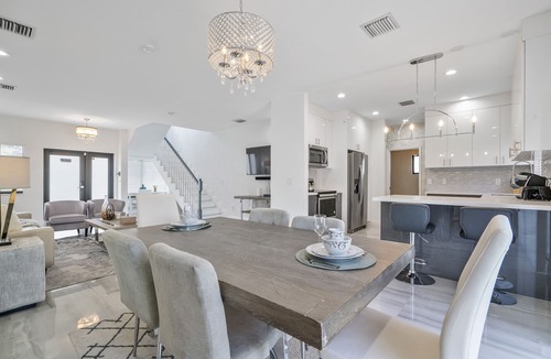 Central Fort Lauderdale House | New Townhome near Wilton Manors/Las Olas