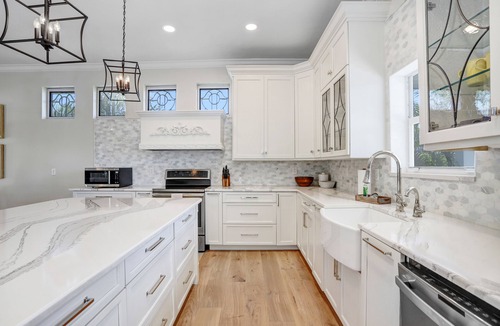 Redington Beach House | 🌴☀️New Vacation Home! Steps from Beach! 4/2.5, Sleeps 8 ☀️🌴