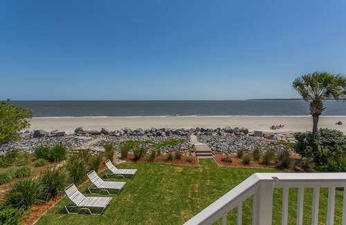 Saint Simons Island Condo | Newly Renovated Oceanfront Condo Right on the Beach Beachfront Great Views