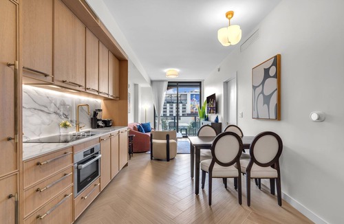 Wynwood Art District Apartment | NoMad Escape Wynwood 1 Bedroom Balcony & Rooftop