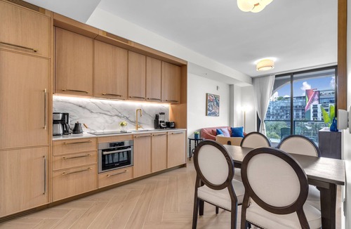 Wynwood Art District Apartment | NoMad Escape Wynwood 1 Bedroom Balcony & Rooftop
