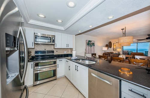 Indian Shores Condo | NOW-July 1 AVAIL-POOL OPEN! BCHFRONT PENTHOUSE MillionView