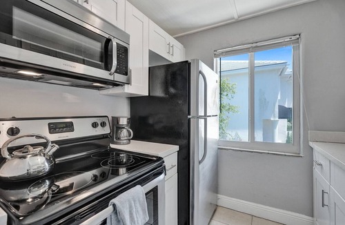 Victoria Park Apartment | Oasis by Las Olas LUX get away