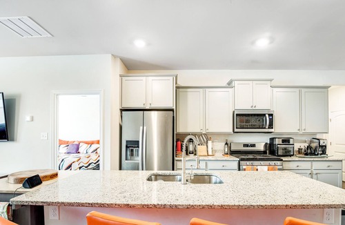 Ocean View House | Ocean View Beach Club townhome with patio, grill, firepit, pools & tennis
