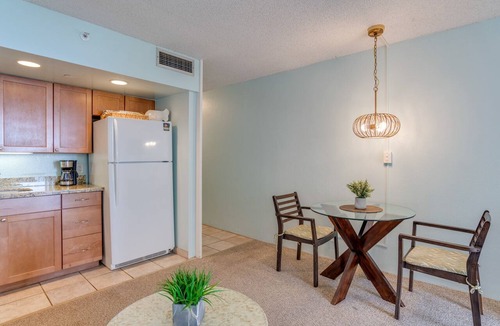 Kahana Condo | Ocean-View Studio at Royal Kahana 405, Lahaina | Peaceful Island Escape