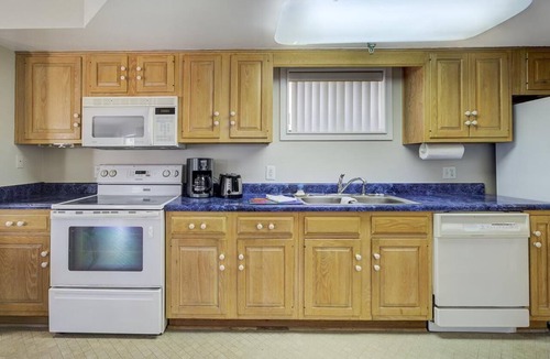 Wrightsville Beach Condo | Ocean Views, Balcony, Pool, STEPS to Beach, Restaurants, Shops