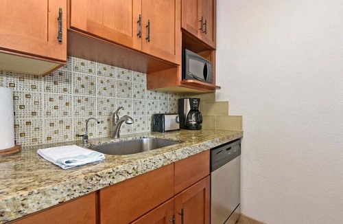 Maalaea Condo | OceanFront 1BD Amazing Ocean Views - Maalaea Banyans 203