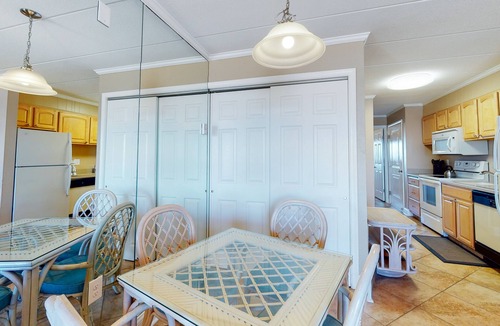 Midtown Ocean City Condo | Oceanfront Condo with Balcony, Gorgeous Views, Washer/Dryer & Free WiFi