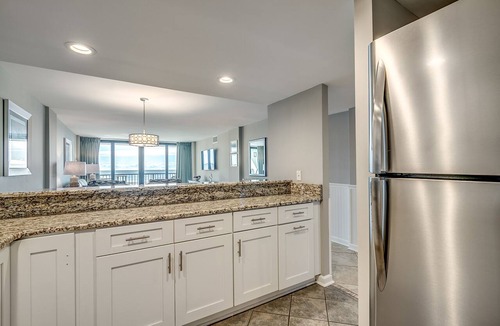Myrtle Beach Condo | 🐚Oceanfront | Great Views | Awesome Amenities | Carolina Dunes 106🐚
