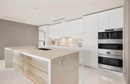 South Beach Apartment | Oceanview Private Residence at 1 Hotel and Homes - PH1718