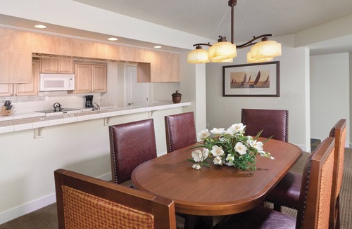 Coeur d'Alene Resort | OFFICIAL LISTING | WorldMark Arrow Point 3BR w/Full Kitchen, Indoor Pool & More